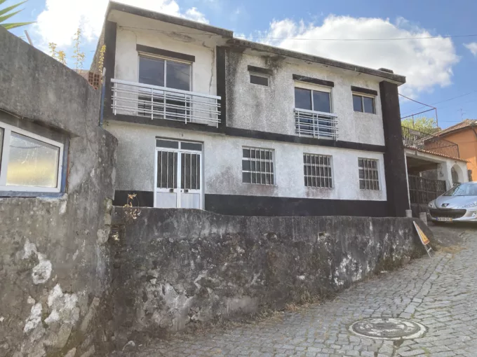 maison, oliveira do douro